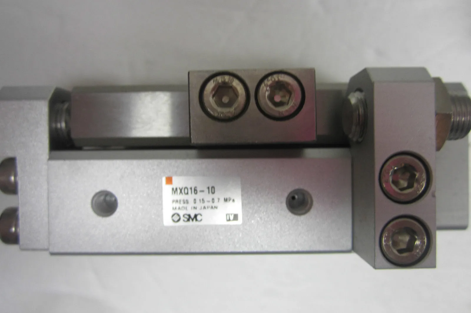 NEW SMC MXQ16-10C SLIDE TABLE CYLINDER MXQ1610C