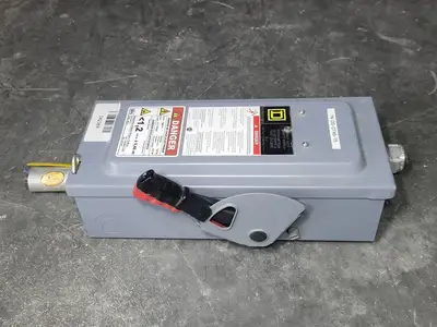 USED SQUARE D CH361