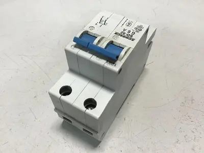 USED SCHRACK SD-92G 6A