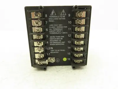 Honeywell UDC2300 Mini-Pro Temperature Controller DC230L-E0-00-10-0A00000-00-0