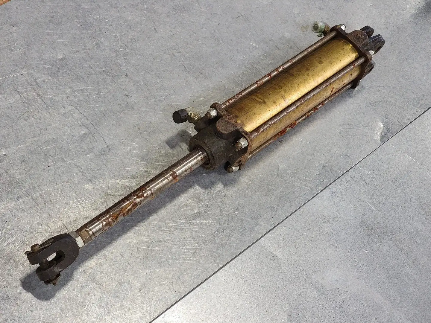 Pneumatic Air Cylinder 3" Bore x 9" Stroke