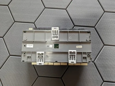 USED JOHNSON CONTROLS JOHNSON CONTROLS METASYS MS-NCE2560-0