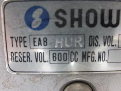 Devco Showa EA-8 HUR Manual One Shot Lubrication Pump W/Aluminum Reservoir