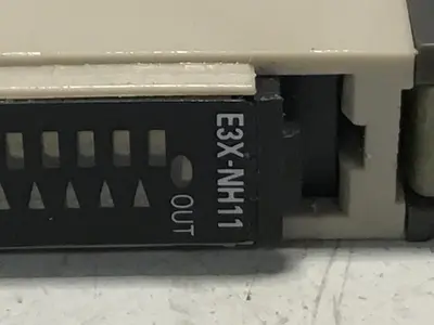 USED OMRON E3X-NH11