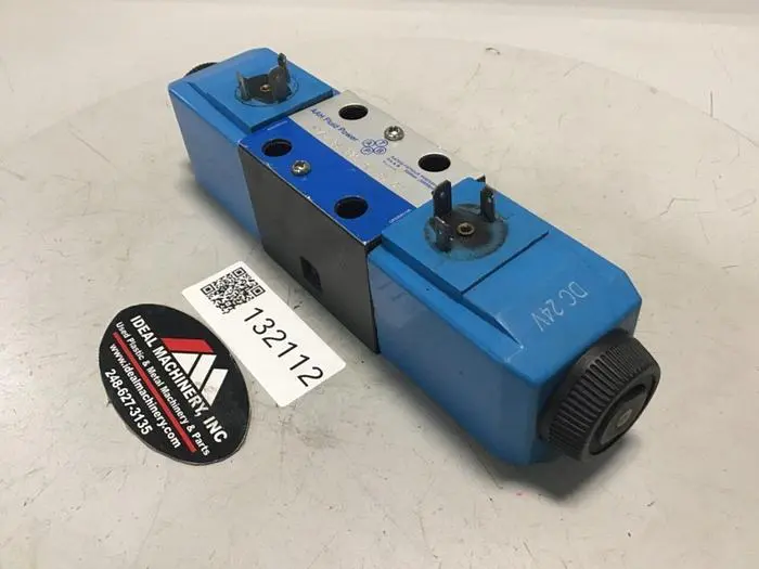 Used VICKERS DG4V-3S-33C-M-U-H5-60 Valves/Fittings Michigan US | Ideal Machinery #600259