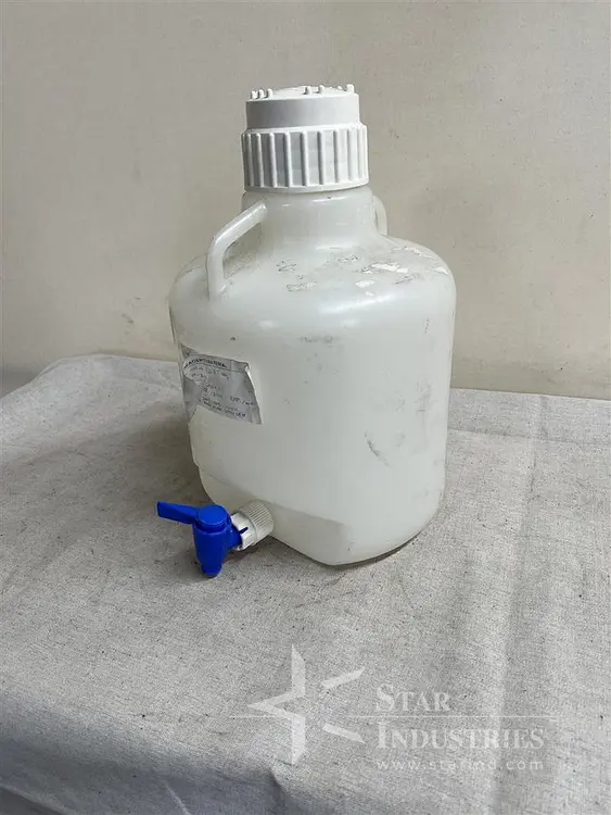 Used _UNKNOWN_ _UNKNOWN_ Bottles California US | Star Industries #1256152