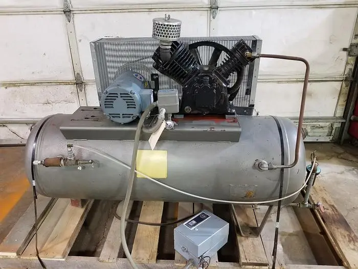 Used 1973 WORTHINGTON CV Air Compressors (Misc) Wisconsin US | John G Weber Co Inc #441539