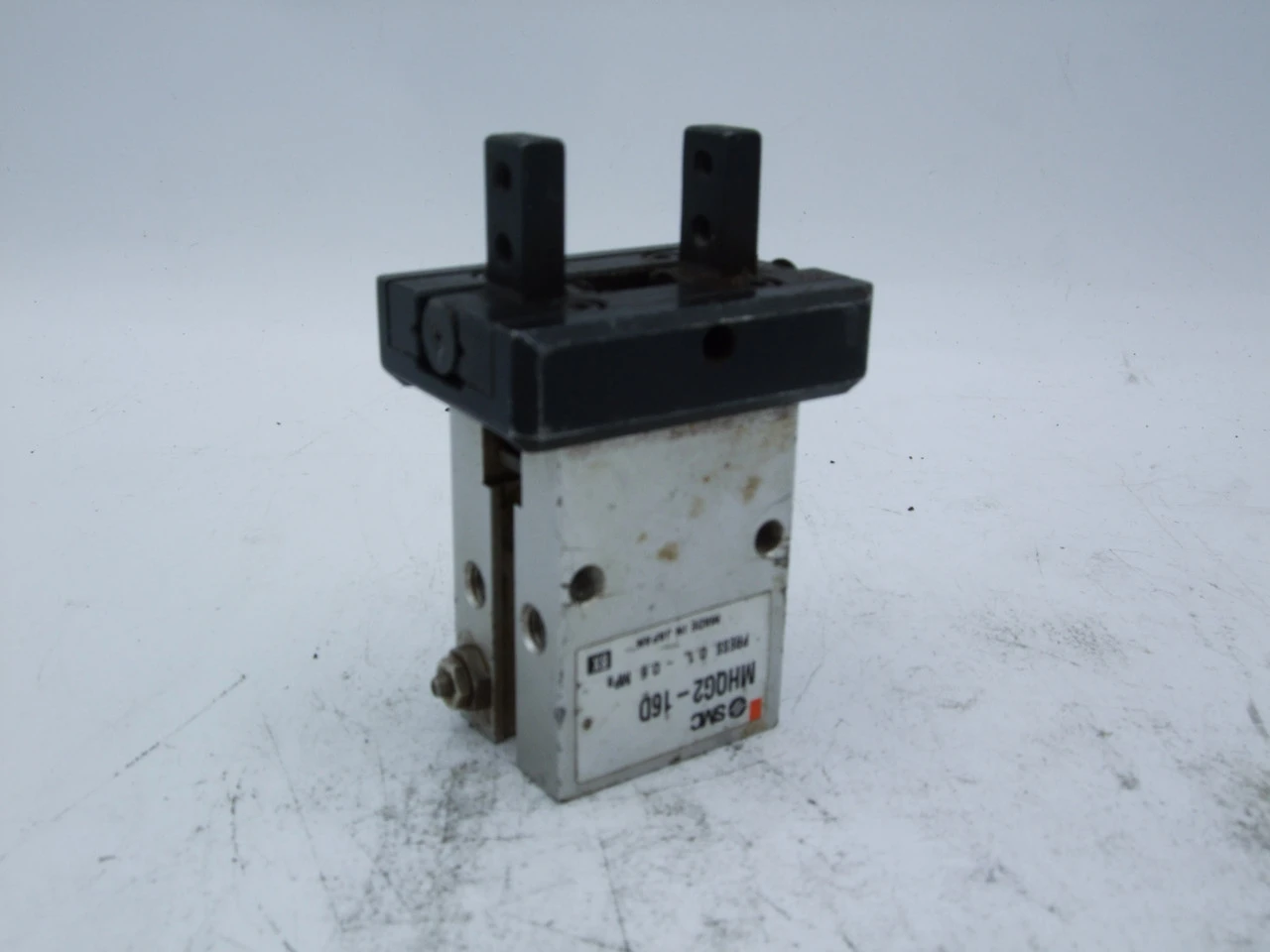 USED SMC MHQG2-16D