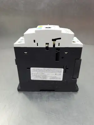 USED Siemens 3RV1031-4FA10 CIRCUIT BREAKER