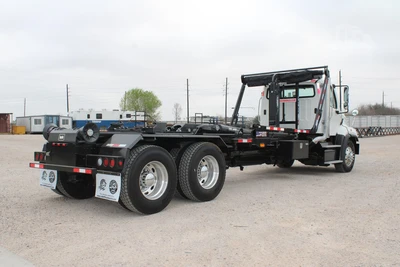 Used 2017 FREIGHTLINER 114SD Hooklifts & Roll-Offs Texas US | Roll Off Truck World #1491810