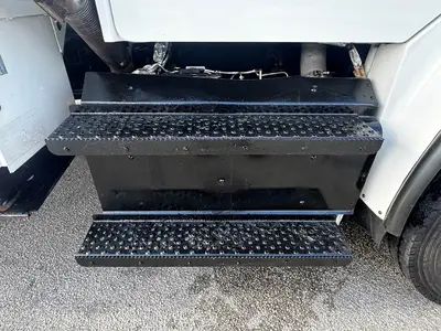 Used 2017 ALTEC AT48M Bucket (boom) trucks Florida US | Truck and Van Outlet #1509161