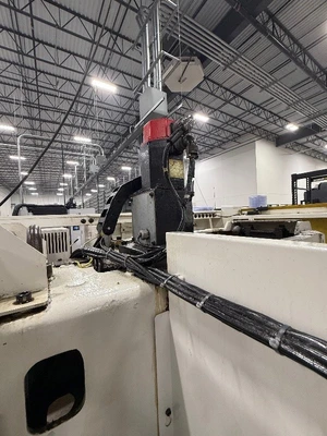 Fanuc Alpha T14iA Vertical Machining Center