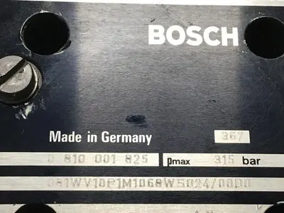 USED BOSCH 0 810 001 825