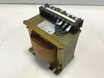 USED GOMI ELECTRIC T-1B 400VA
