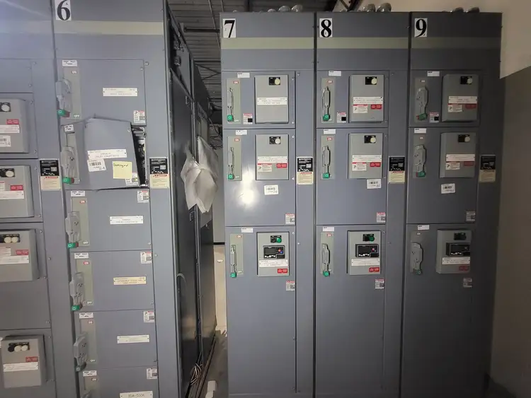 Used SQUARE D MODEL 6 Misc Electrical & Power Parts British Columbia CA | Lenmark #836388