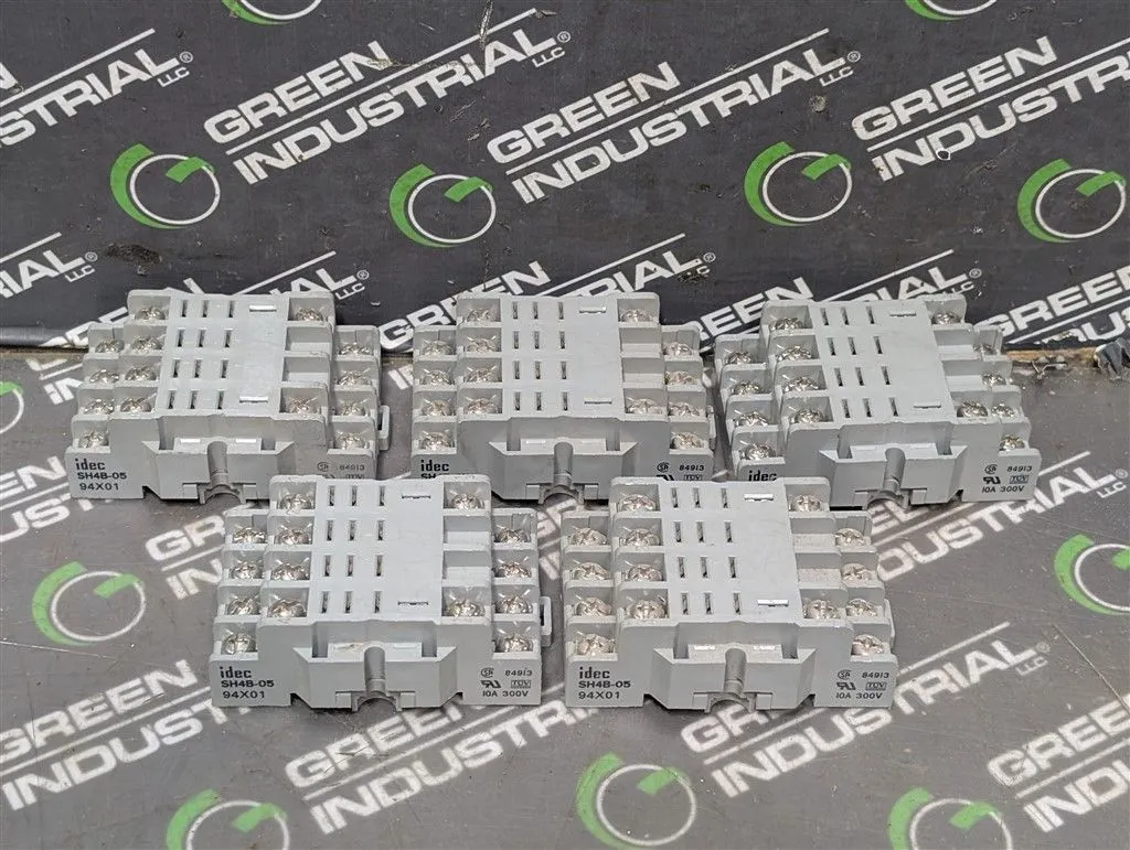 Lot of 5 idec SH4B-05 Relay Sockets 14 Pin 4 Pole 94X01 10A 300V Used