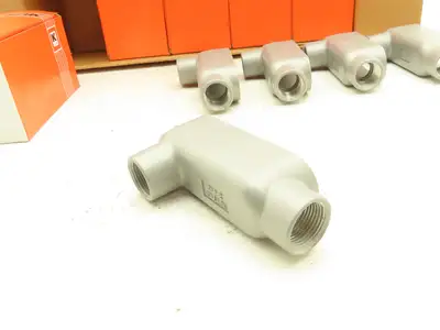 Killark OLB-2 Conduit Body 0 Series LB Size 3/4" Aluminum  Lot of 25