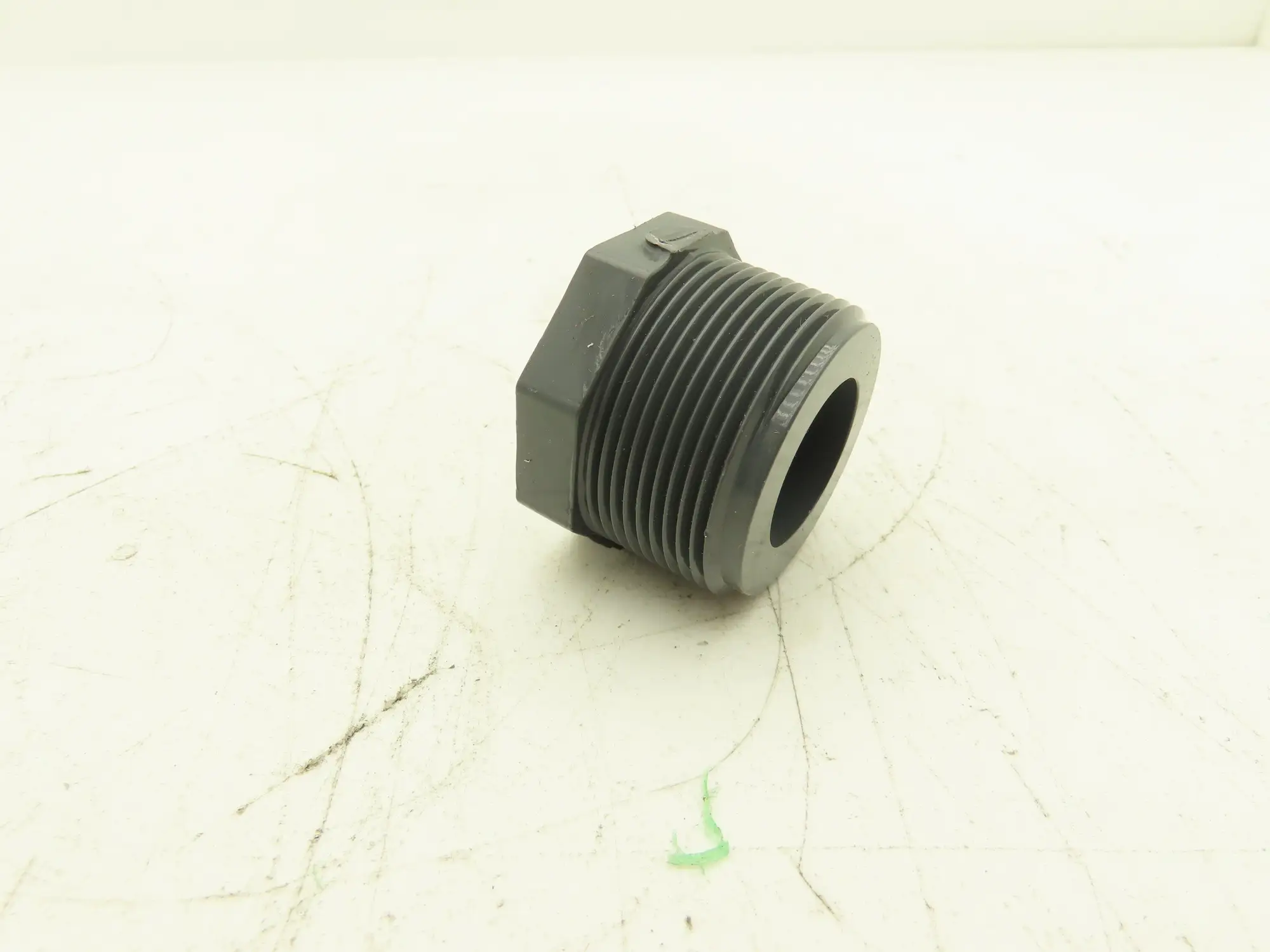 Lasco D2464 Pipe Fitting Adapter 3/4" NPT 1-1/2" NPT Schedule 80 PVCI Lot of 7