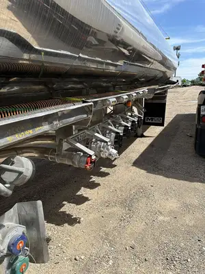 Used 2004 POLAR 406 Tanker Trailers Texas US | MCO Truck & Equipment #1513747
