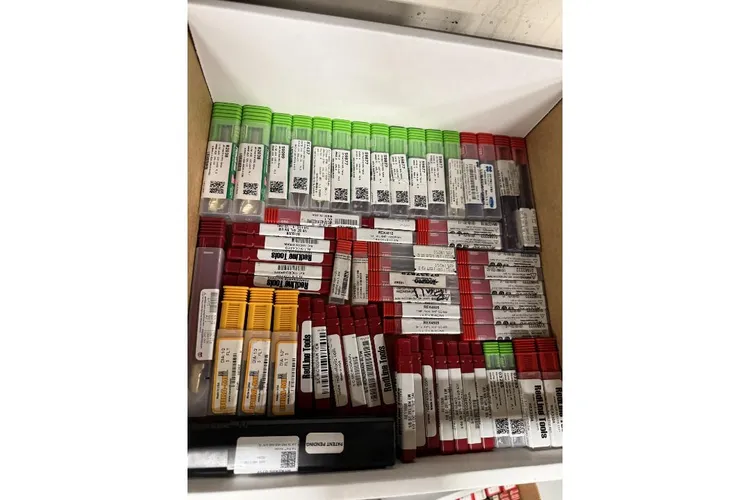 Used _UNKNOWN_ _UNKNOWN_ Carbide Endmills Utah US | KD Auctions #1549361