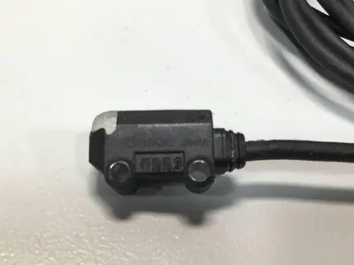 USED OMRON E3T-ST11