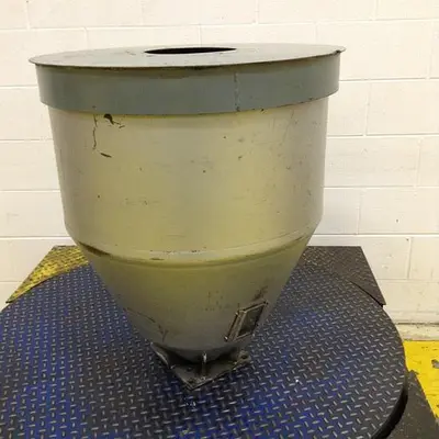 USED METAL FABRICATOR HOPPER835