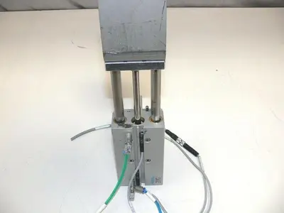 USED FESTO DFM-16-80-P-A-GF PNEUMATIC GUIDED AIR CYLINDER