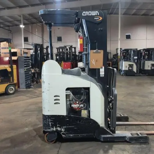 USED 2016 CROWN RR5725-45