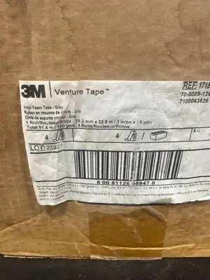 3M Venture Vinyl Foam Tape