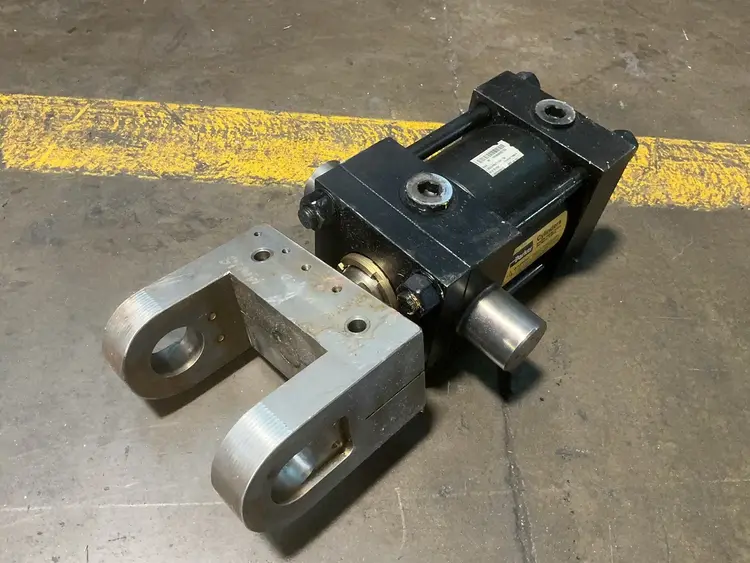 Used PARKER 4.00D2HHNAT114A1.750 Pumps Ohio US | HGR 24 #1283986