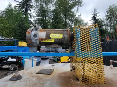 Fiber Glass Tank w/ Fittings