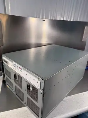 Digital Alpha Server 4100 BA30A-AA (12.6.4)