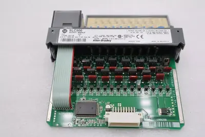 Allen Bradley 1746-OV16 /C SLC 500 16-Point Digital Output Module STOCK K-680-C