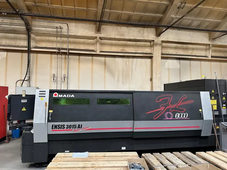 Used 2021 AMADA ENSIS 3015 AJ Laser Cutters CZ | Amaron s.r.o. #1056646