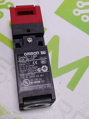 NEW OMRON D4NS-1BF