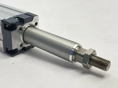USED IAI ROBO CYLINDER ACTUATOR 5MM LEAD 110MM STROKE