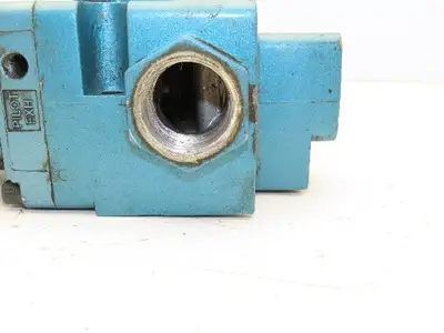 Mac 57D-73-501JJ Pneumatic Solenoid Valve 3/2 Pos 1" NPT 24VDC  250B-501JJ