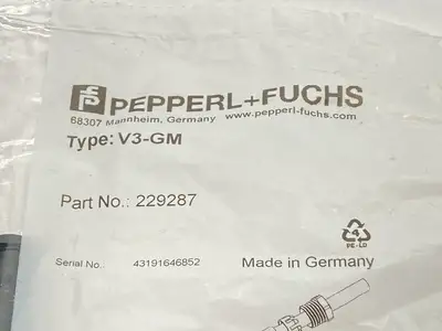 NEW PEPPERL+FUCHS FIELD ATTACHABLE CONNECTOR FEMALE M8 3-PIN 229287