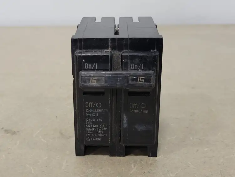 Used CHALLENGER C215 Switchgears British Columbia CA | Lenmark #239983