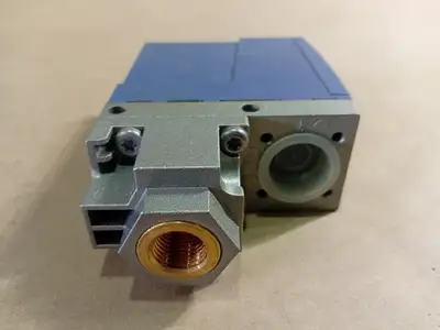 NEW TELEMECANIQUE XMLA160D2S11