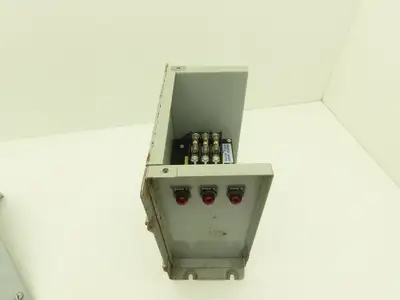 Versatex VM/43E/2/NAF3EFX Power Capacitor Enclosed Unit 2kvar 480V 3PH