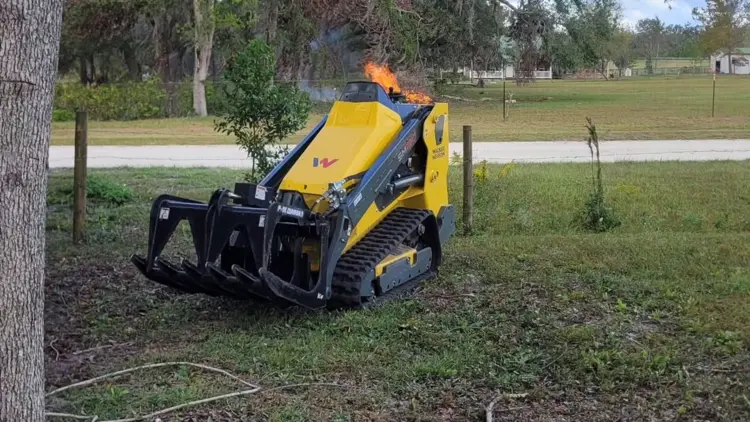 Used 2023 Wacker Neuson SM120 Skid Steer Loaders | Rubbl #980080