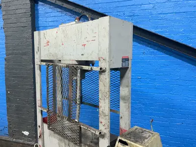 Used 1997 STENHOJ 500994 H-Frame Presses Ohio US | HGR 24 #1251213