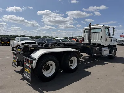 Used 2016 FREIGHTLINER 114SD AMPLIROLL Hooklifts & Roll-Offs Minnesota US | Carco Truck & Equipment #1514010