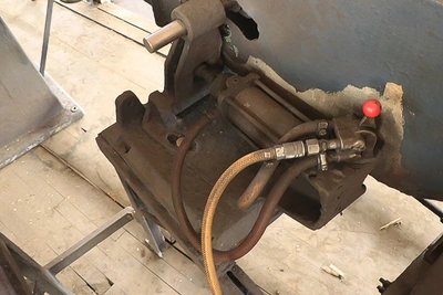 USED Setco SPL,BACK STANDS