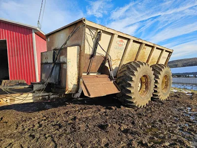 KUHN KNIGHT 8150 PRO TWIN SLINGER Manure Spreaders | Iron Listing (1)