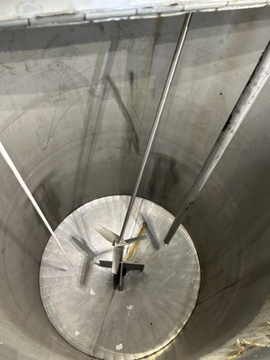 STAINLESS STEEL MIX TANK 470 GALLON Tank S/S - 0 to 999 Gal. | Perry Equipment (2)