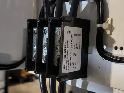 USED EATON SVX060A1-5A4N1