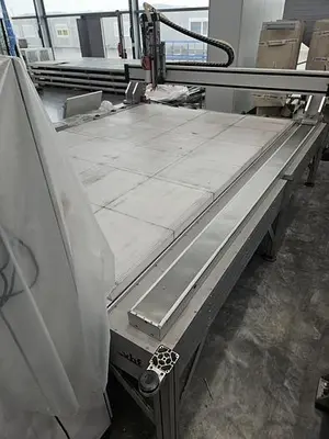 USED 2013 VHF CAM2030