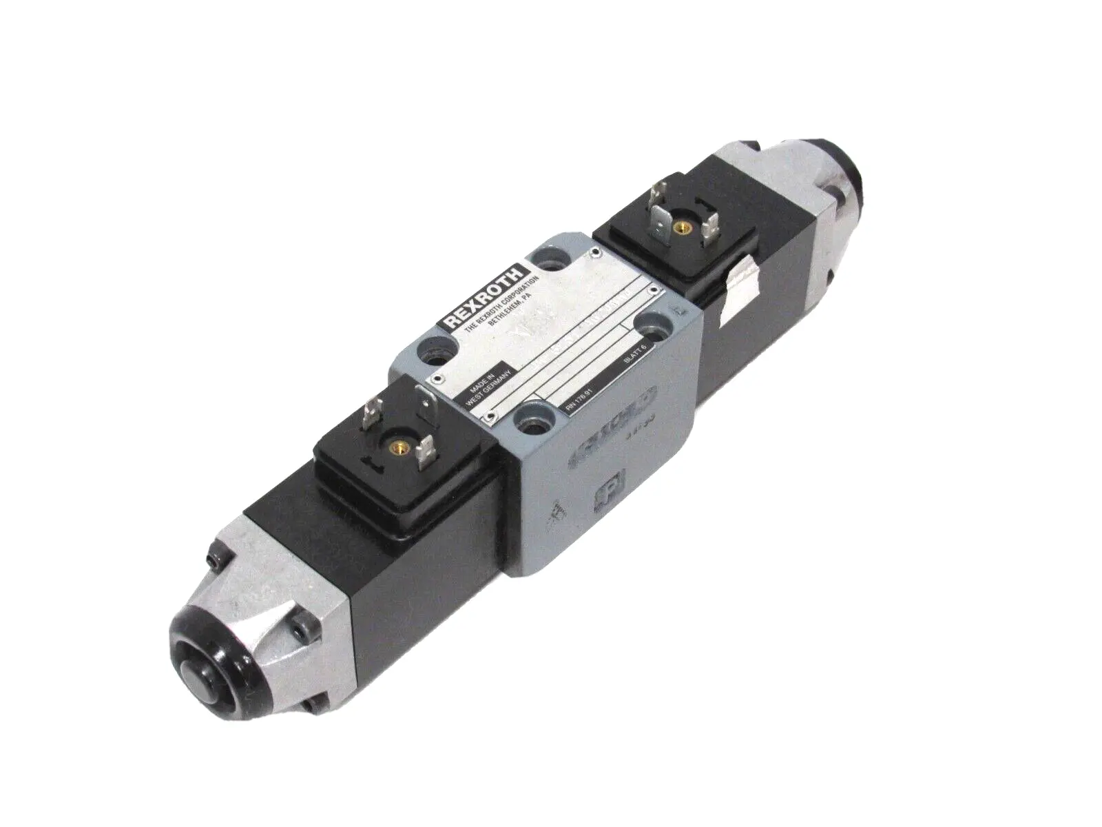 NEW REXROTH 4WE6E51/AG24NK4 SOLENOID VALVE 4WE6E51AG24NK4